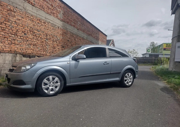 Opel Astra cena 11600 przebieg: 231000, rok produkcji 2006 z Wałbrzych małe 211